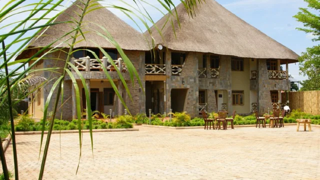 Baker’s Fort Hotel (5)