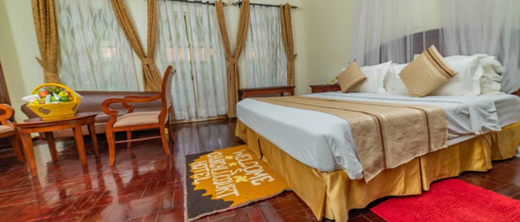 Churchill Courts Hotel