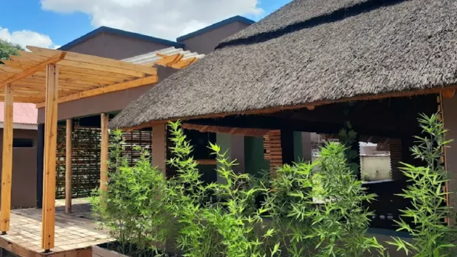 Primavera Kitchen + Cocktail Bar (3)