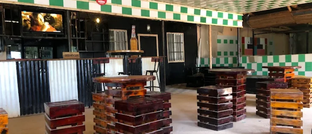 Zodongo Bar & Restaurant 