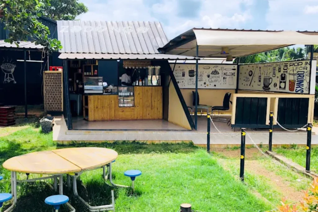 Zodongo Bar & Restaurant (4)