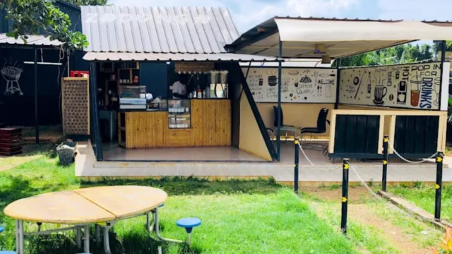 Zodongo Bar & Restaurant (4)